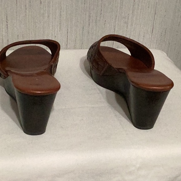 Cole Haan clogs. - Picture 5 of 7